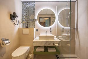 thumbnail: Bathroom