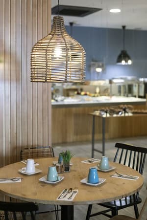 thumbnail: Breakfast area
