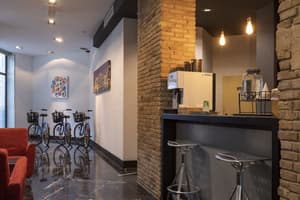 thumbnail: Bar (on property)