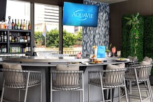 thumbnail: Poolside bar