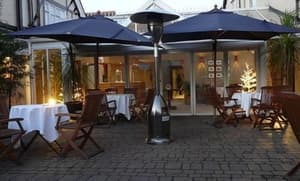 thumbnail: Outdoor dining