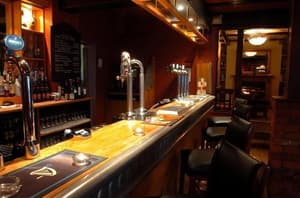 thumbnail: Bar (on property)