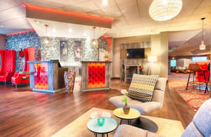 thumbnail: Lobby lounge