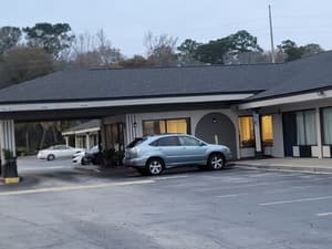 thumbnail: Reception