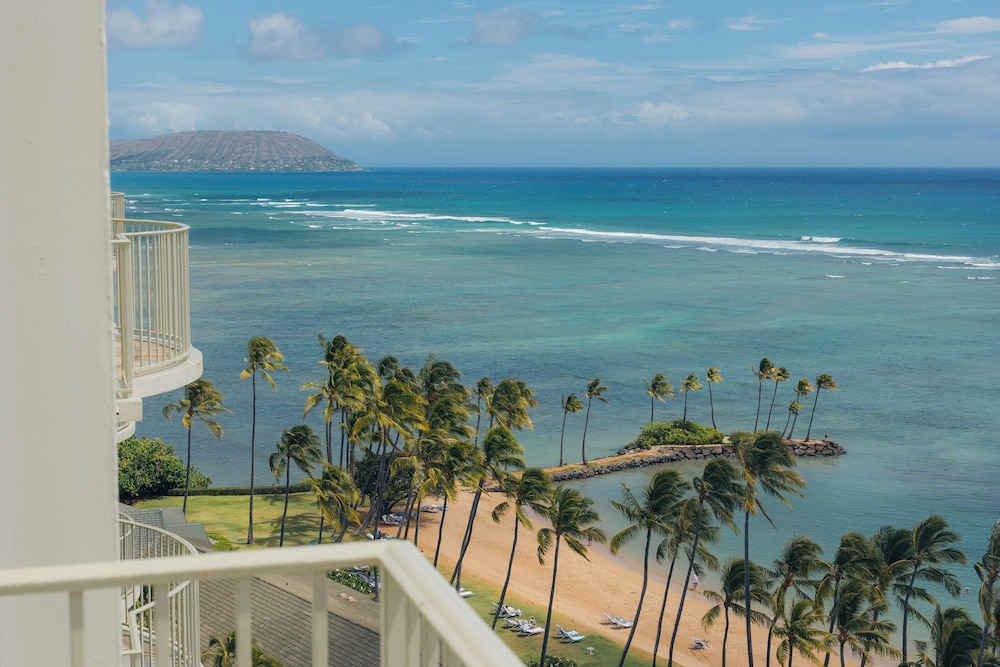Beach/ocean view