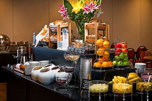 thumbnail: Breakfast area