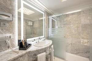 thumbnail: Bathroom