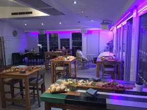 thumbnail: Dining
