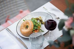 thumbnail: Restaurant