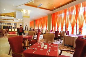 thumbnail: Restaurant