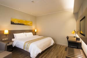 thumbnail: Room