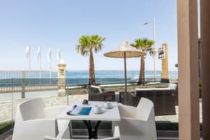thumbnail: Terrace/patio
