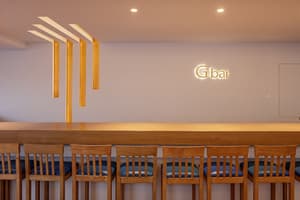thumbnail: Bar (on property)