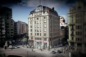 thumbnail: Exterior