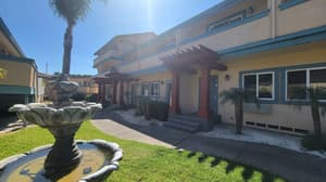 thumbnail: Exterior