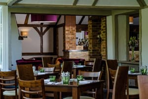 thumbnail: Restaurant