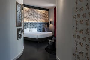 thumbnail: Room