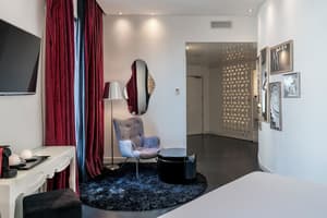 thumbnail: Room