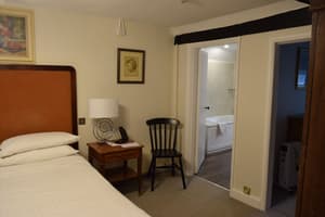 thumbnail: Room