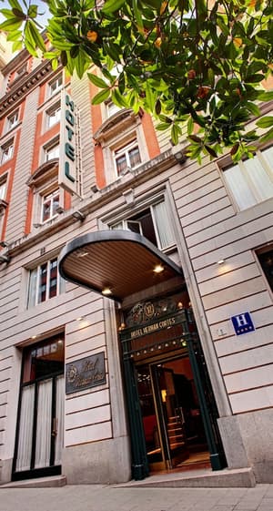thumbnail: Exterior