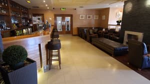 thumbnail: Bar (on property)