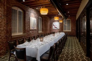 thumbnail: Restaurant