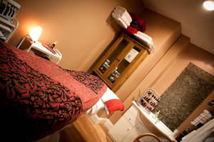 thumbnail: Treatment room