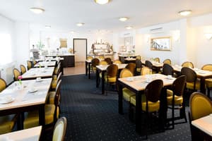 thumbnail: Restaurant