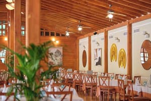 thumbnail: Restaurant