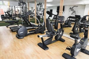 thumbnail: Gym