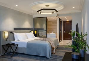 thumbnail: Room
