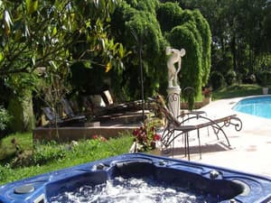 thumbnail: General view