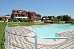 thumbnail: Pool