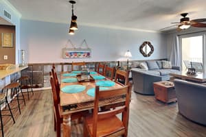 thumbnail: Interior