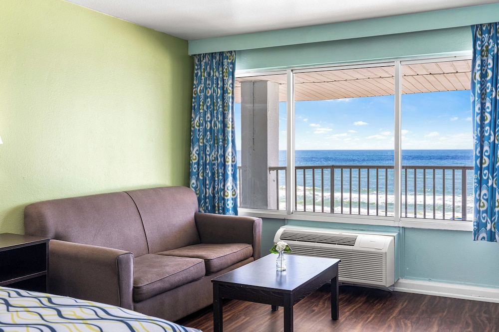 Beach/ocean view