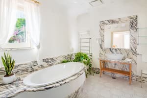 thumbnail: Deep soaking bathtub