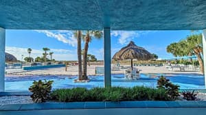 thumbnail: General view