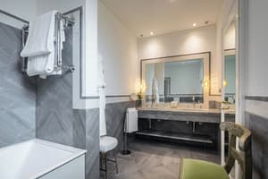 thumbnail: Bathroom