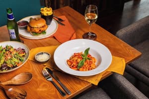 thumbnail: Restaurant