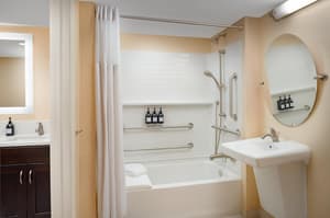 thumbnail: Bathroom shower
