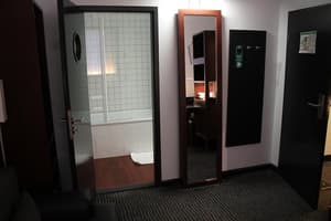 thumbnail: Bathroom
