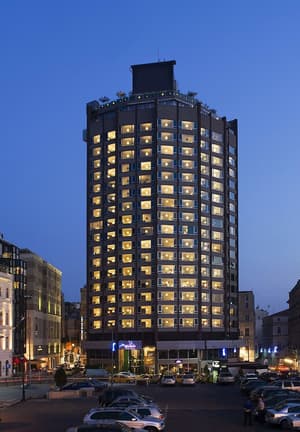 thumbnail: Exterior