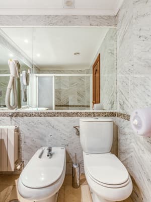 thumbnail: Bathroom