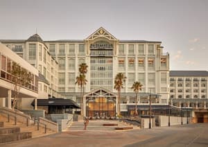 thumbnail: Exterior