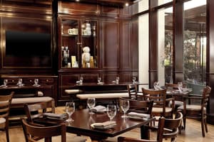 thumbnail: Restaurant