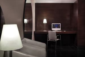 thumbnail: Reception