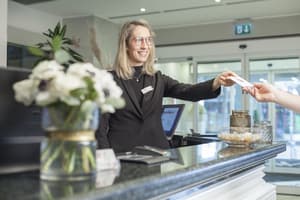 thumbnail: Reception