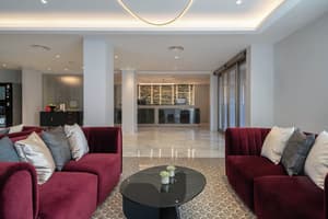 thumbnail: Reception