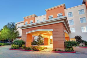 thumbnail: Exterior