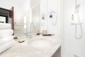 thumbnail: Bathroom